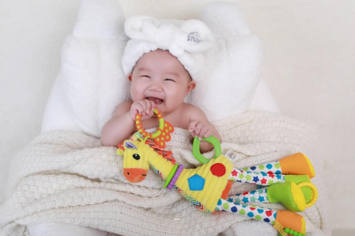 乐平宝宝为什么会吐奶 乐平宝宝为什么会吐奶